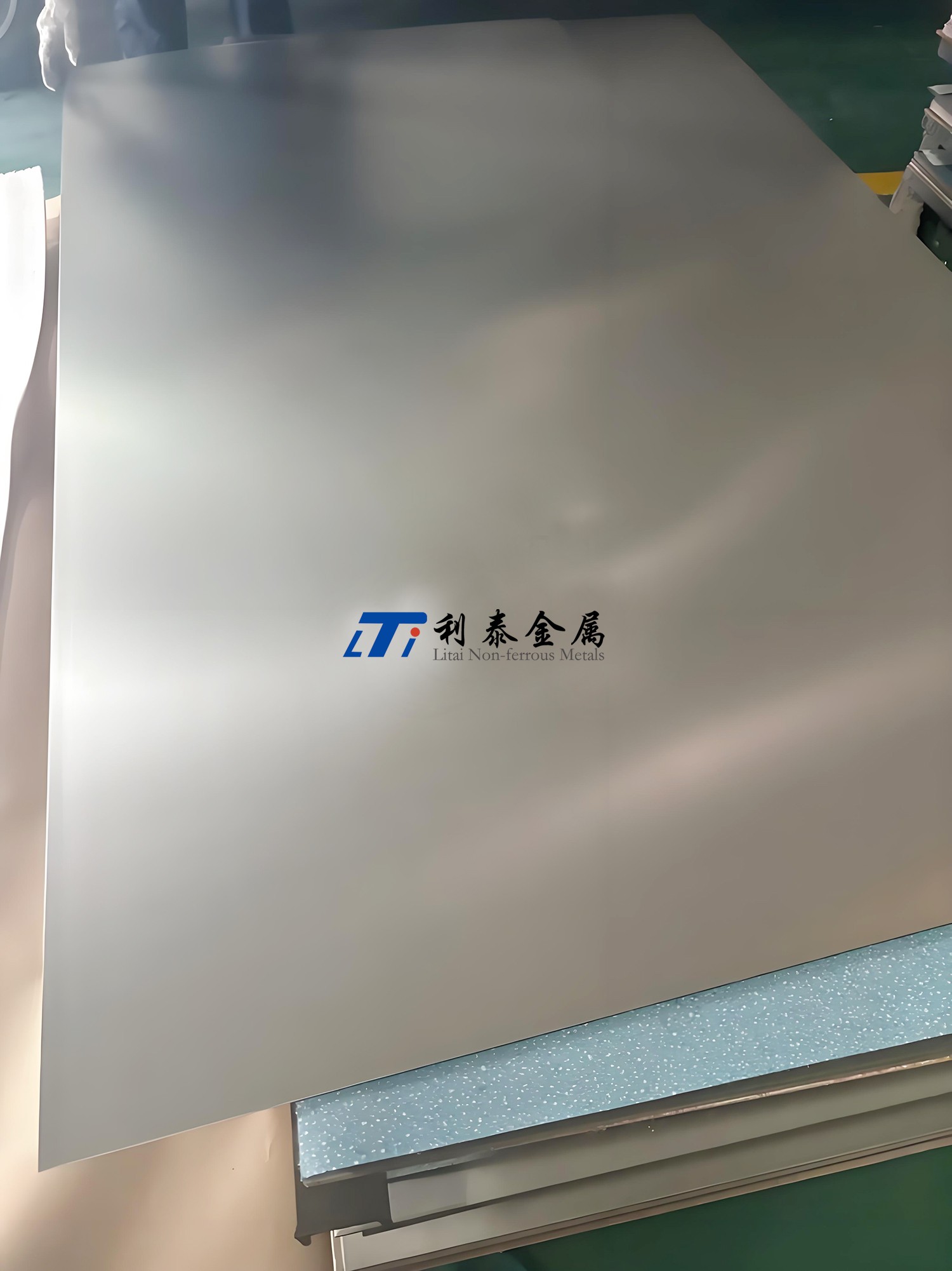 1748609698323877.jpg fe7ef87ad147e45c1af0102bc5910af9.jpg